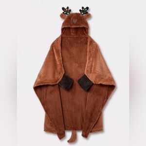 Wondershop Reindeer Hooded Wearable Plush Blanket